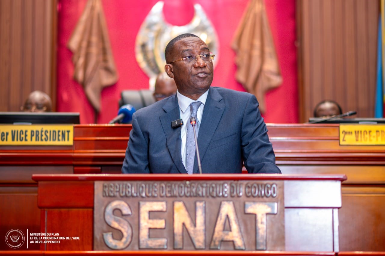 Sénat : Guylain Nyembo détaille l’état d’avancement du PDL-145T et appelle à l’unité d’action !